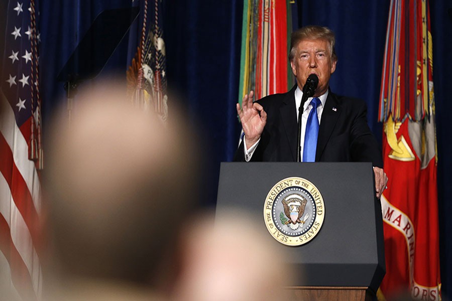 Trump clears way for more troops to Afghanistan