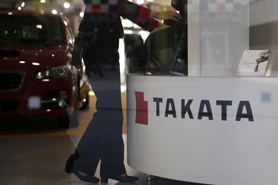 VW to recall 4.86m vehicles over Takata air bags