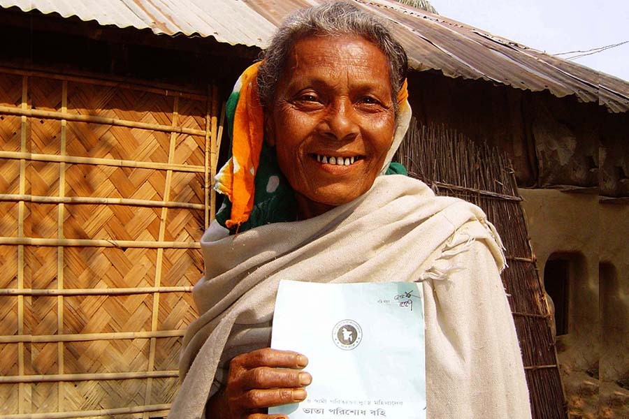 3.5m people receive old-age allowance