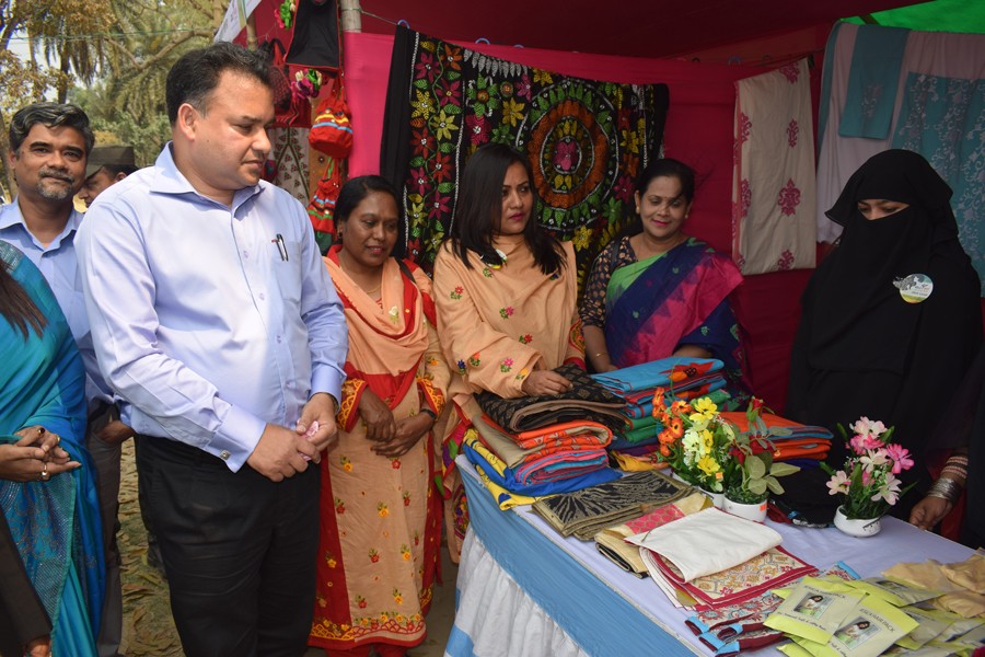 IDLC arranges "Purnota Fair 2018" at Jessore Zilla School
