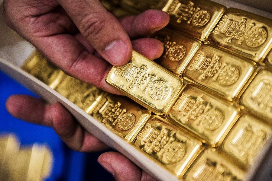 BGB seize 12 gold bars in Benapole