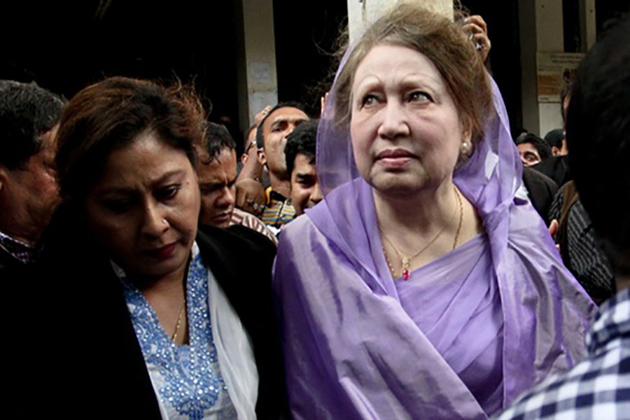 Top court extends stay on Khaleda's bail till June 24