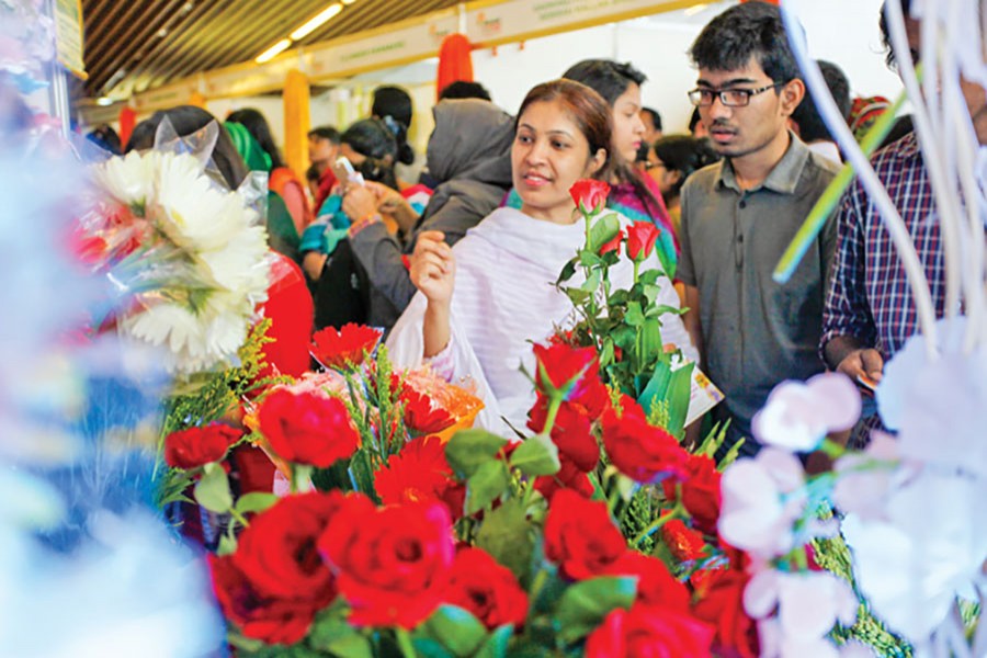 Three-day int’l flower expo kicks off in city