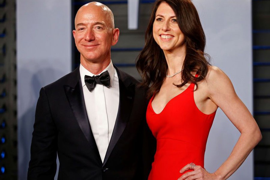 Amazon CEO Jeff Bezos and wife MacKenzie to divorce