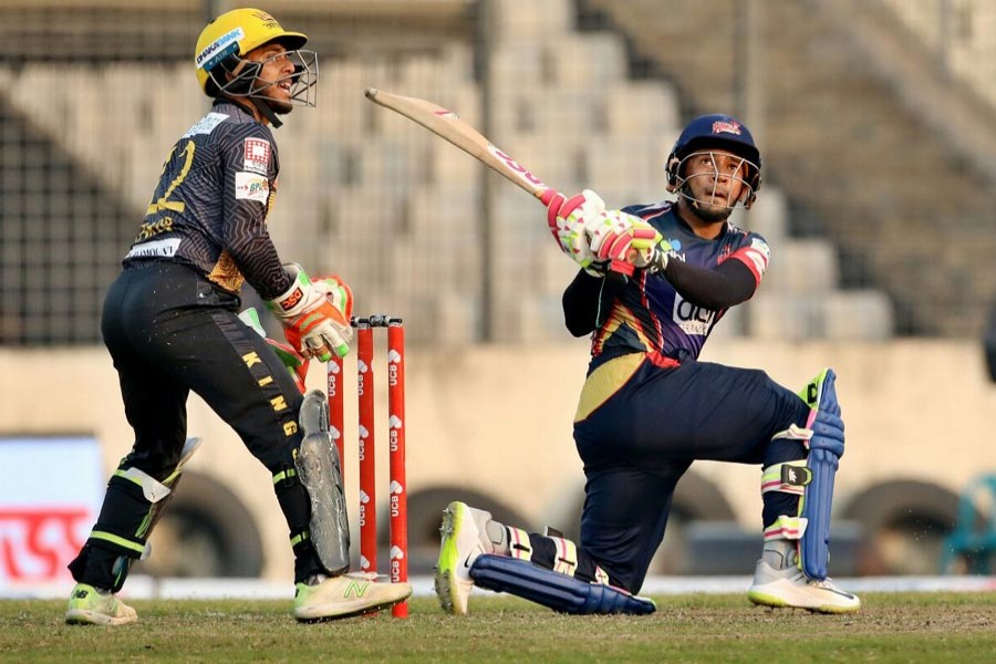 Mushfiqur, Mosaddek put  Vikings on top in BPL