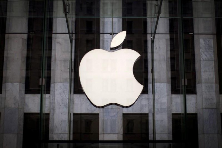 Apple cuts 200 staff from autonomous car division