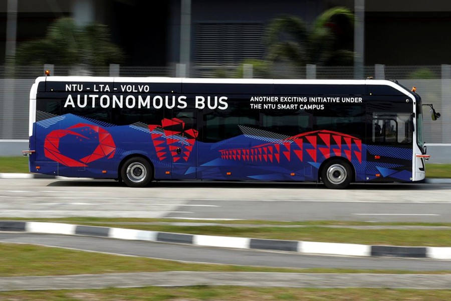 Volvo to trial full-size driverless bus in Singapore