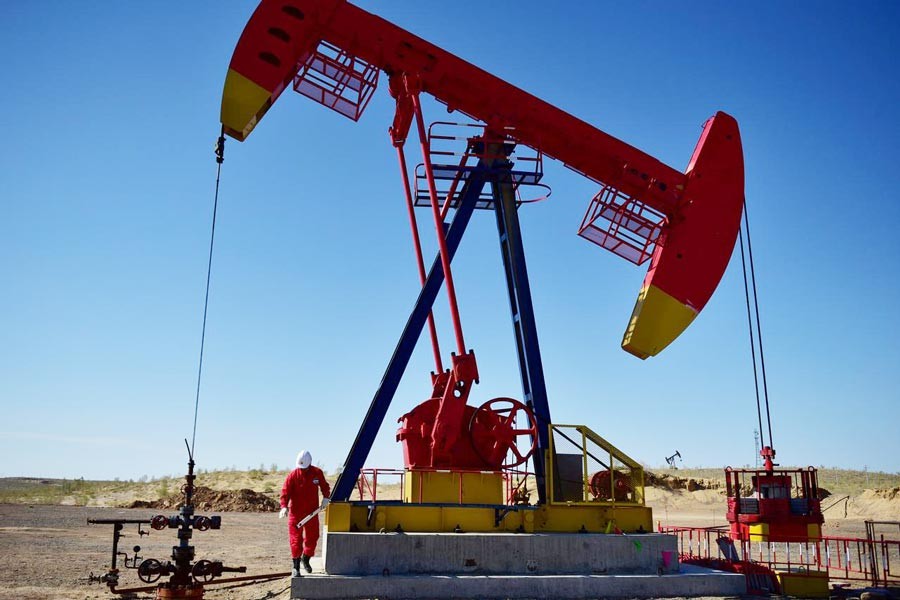 Oil price drops towards $65 as Libya’s biggest field restarts