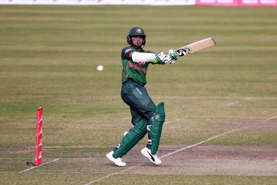 Tigers start tri-nation campaign with emphatic win