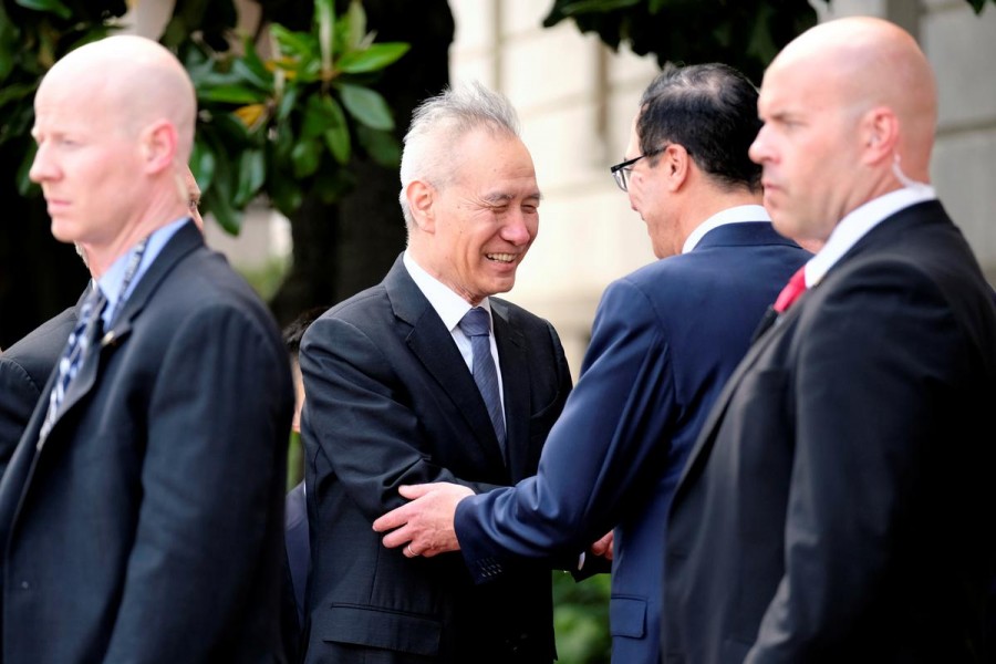 US, China attempt to rescue trade deal