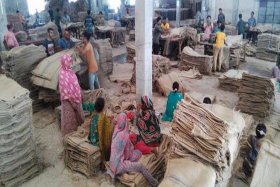 Jute mill workers get wages, bonus