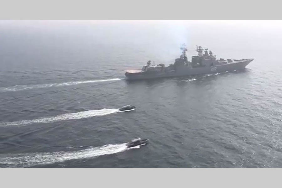 Russian, US warships almost collide in East China Sea
