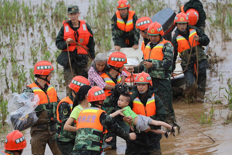 Heavy rain in China leaves five dead
