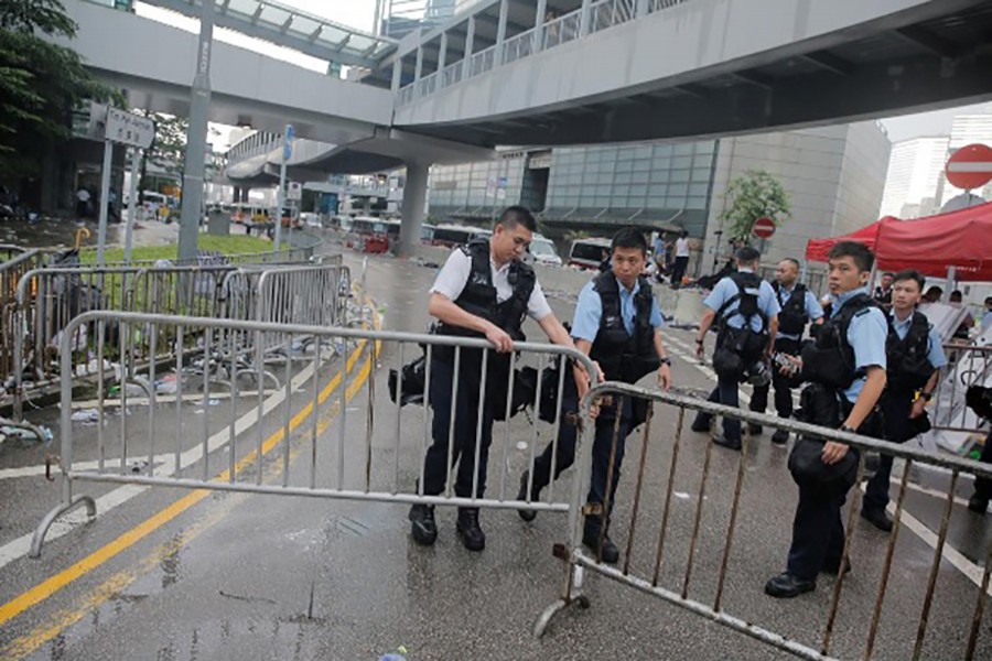 Hong Kong extradition protesters leave city in shock