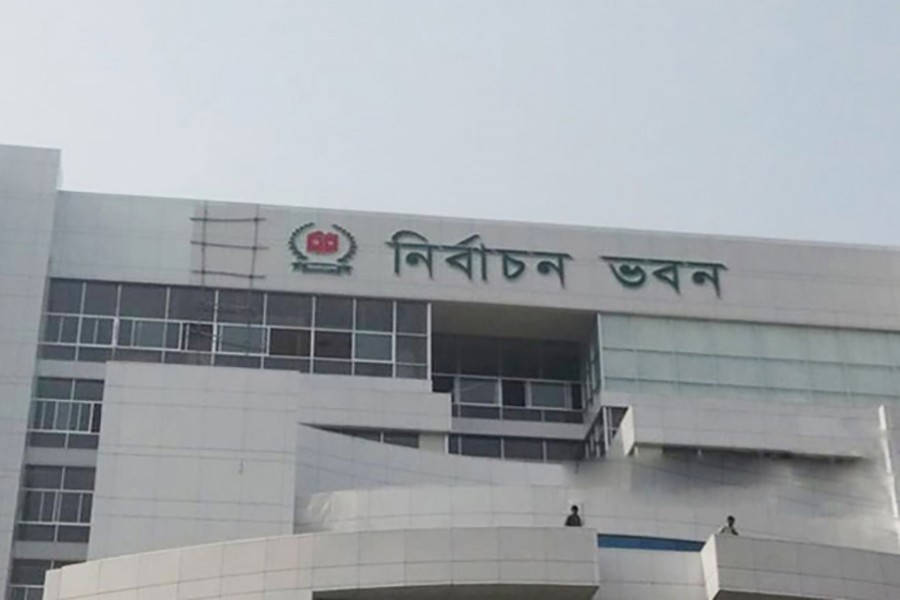 EC goes for different polling hours in summer, winter