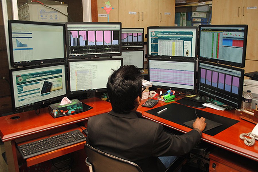 Ten cos account for 30.5pc of transactions on DSE