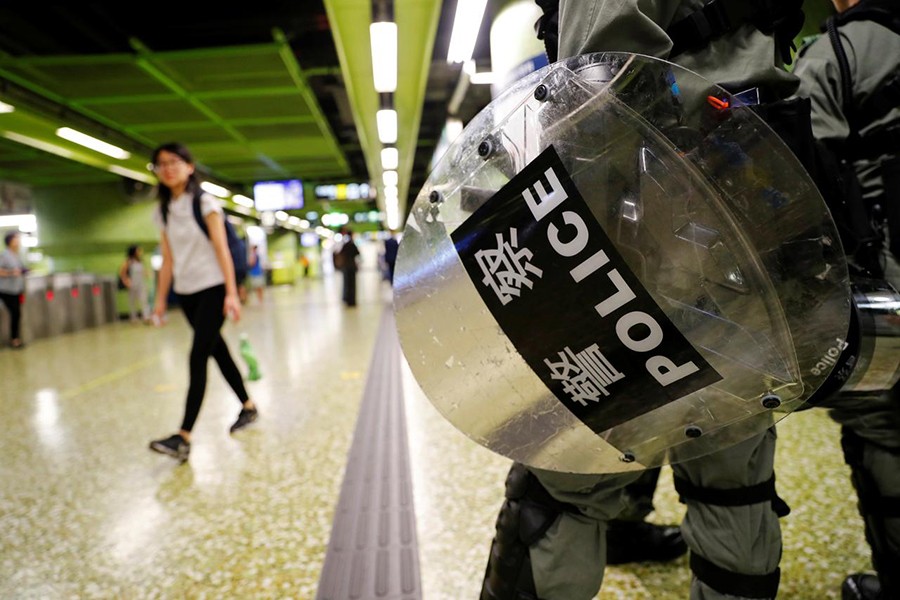 HK students boycott classes after weekend of violence