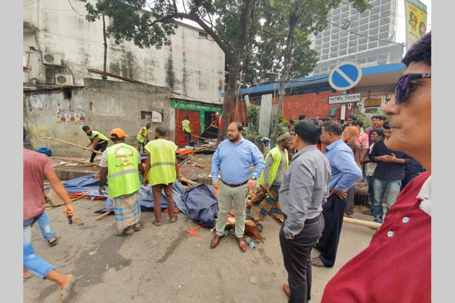 DNCC evicts 150 illegal establishments in Gulshan