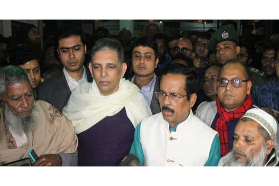 AL pledges justice for assault on DUCSU VP Nur, followers