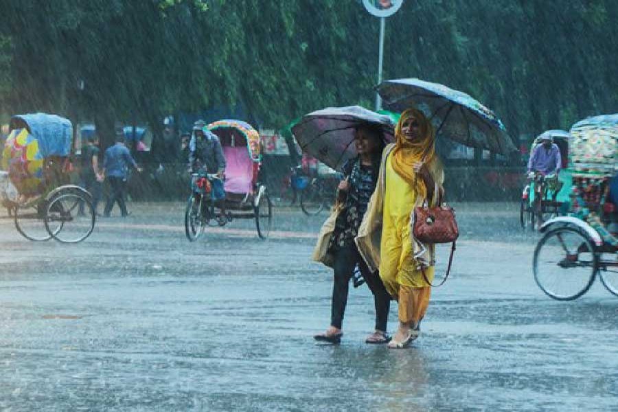 Dhaka’s air quality slightly improves
