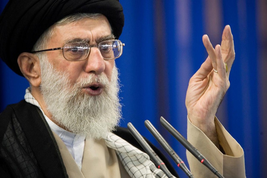 Plane downing: Iranian protesters demand that Khamenei quit