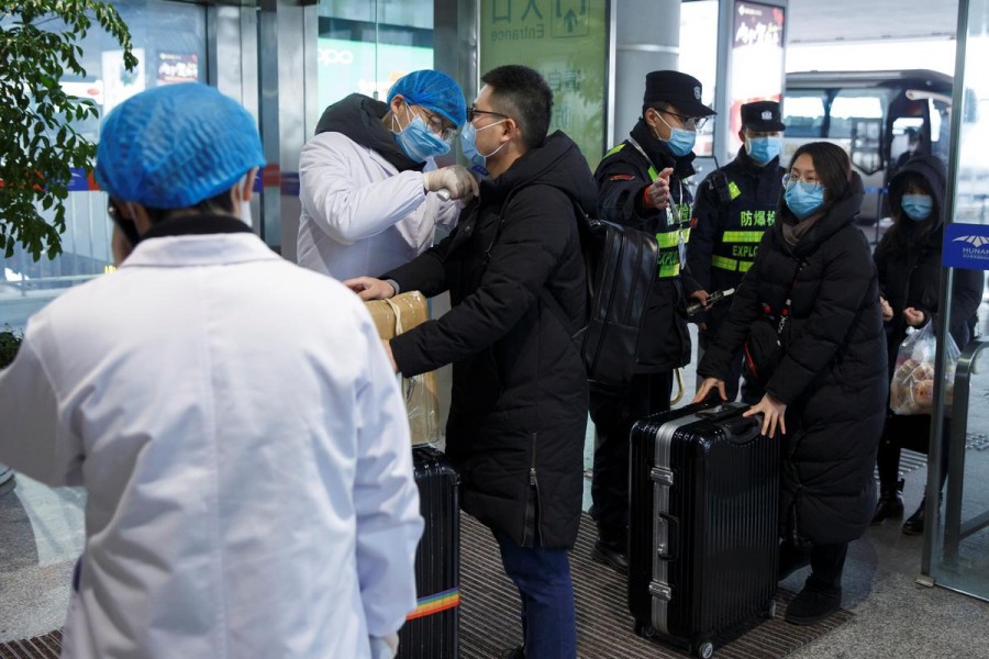 China virus death toll crosses 100
