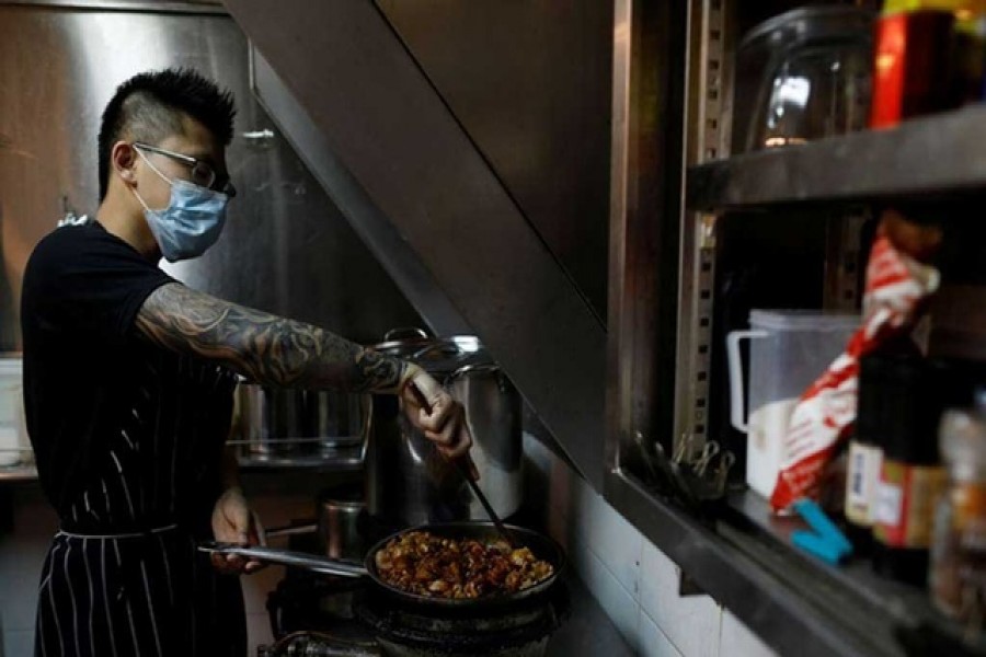 Singaporean cooks up Eid feast for migrant workers in lockdown