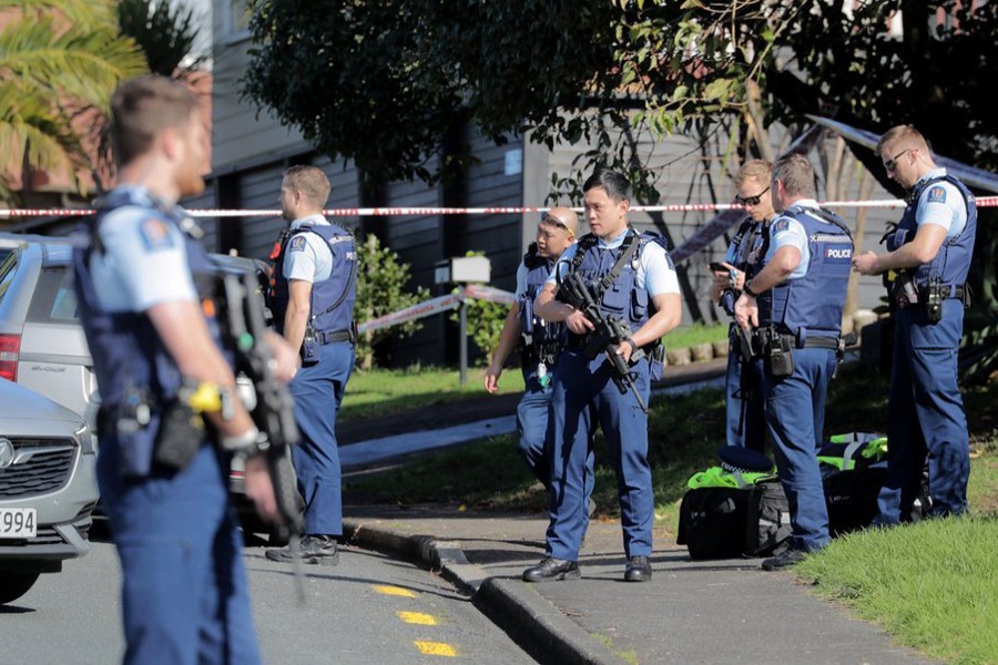 New Zealand police officer shot dead during routine traffic stop