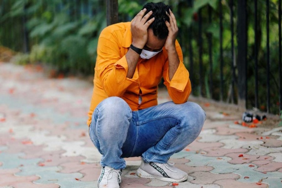 India sees more local lockdowns as virus cases near 800,000