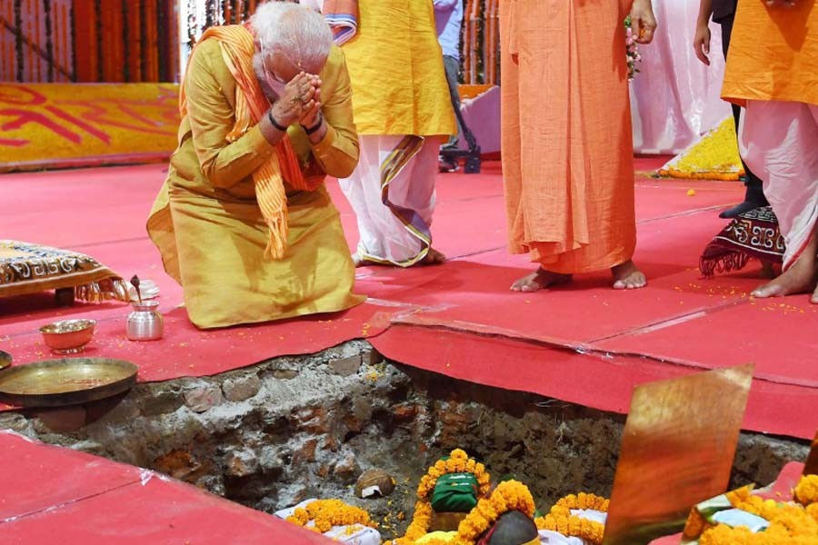 Modi launches construction of temple at disputed site