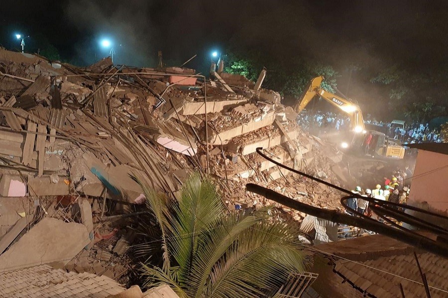 More than 60 survivors pulled from collapsed building in India