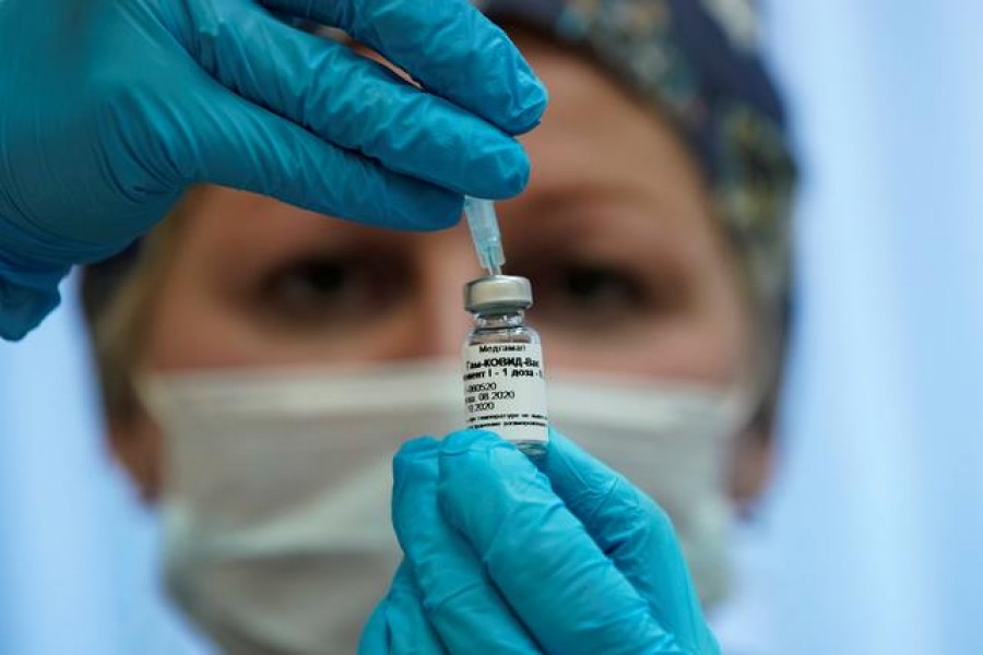 Confident Russia offers to share legal risks of Covid vaccine