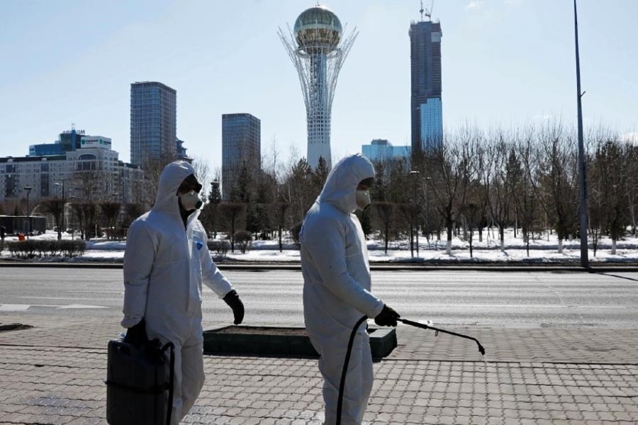 Global coronavirus cases surpass 32m