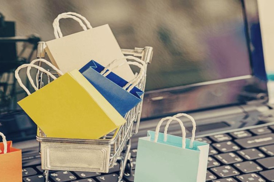 Online shopping fest begins in Dhaka city