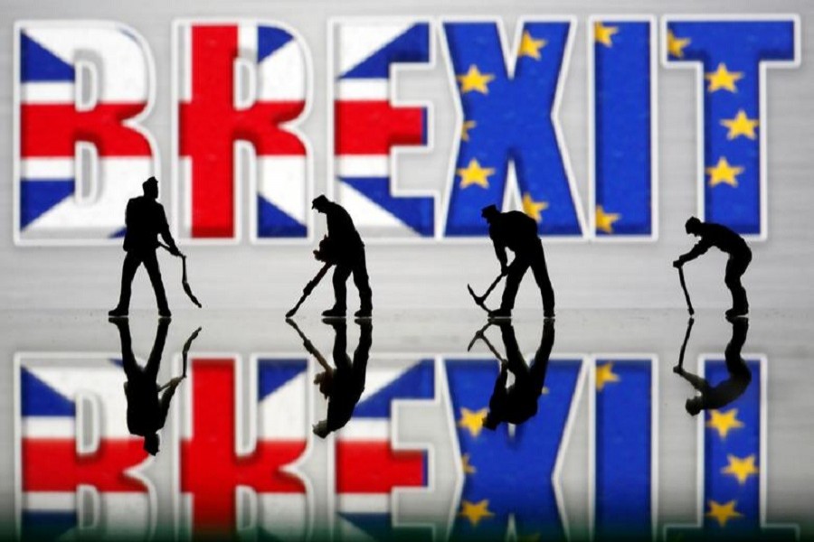 Britain and EU hash out final details on verge of Brexit trade deal