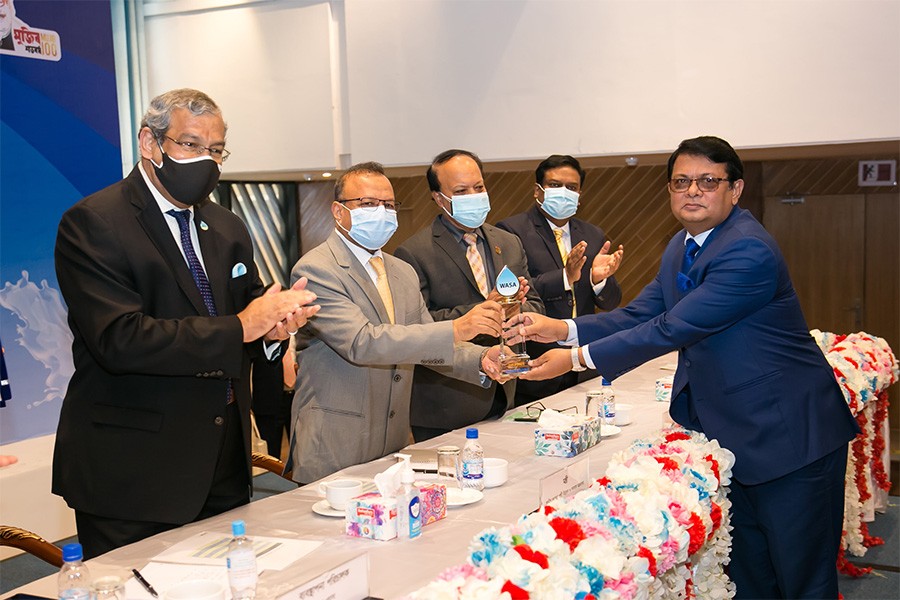 Premier Bank achieves second position in collecting Dhaka Wasa bill