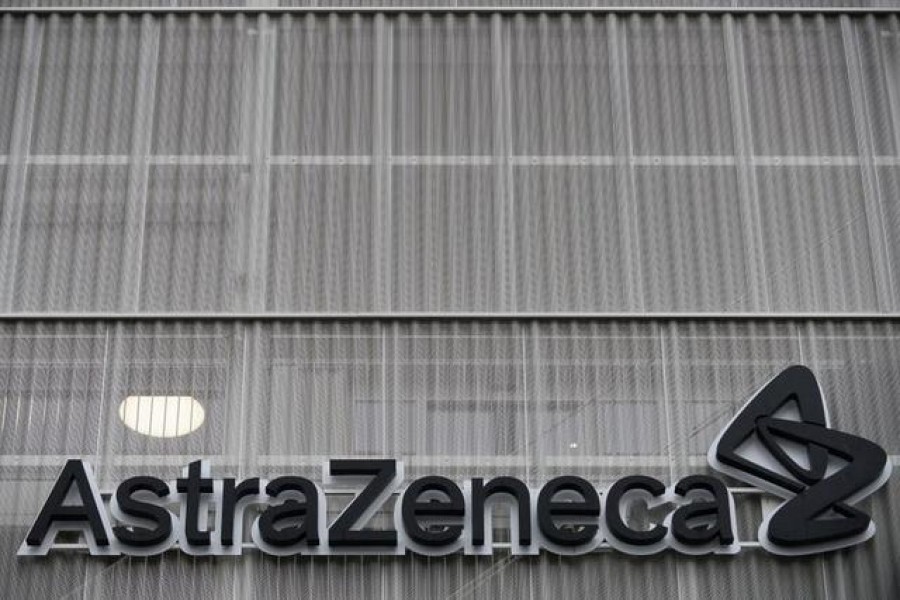 AstraZeneca sells stake in vaccine maker Moderna for nearly $1.0b