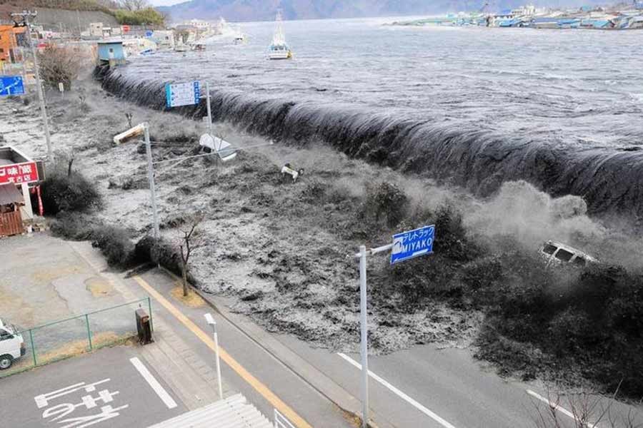 Earthquake hits northern Japan, one metre tsunami expected