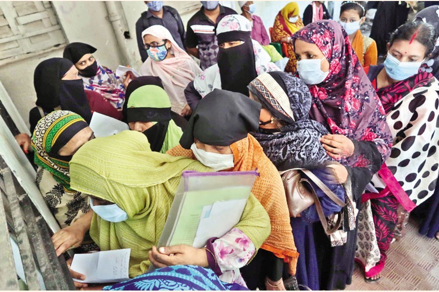 করোনাভাইরাস: ২৪ ঘণ্টায় শনাক্ত ৫,৬৮৩ জন, মৃত্যু ৫৮ জনের