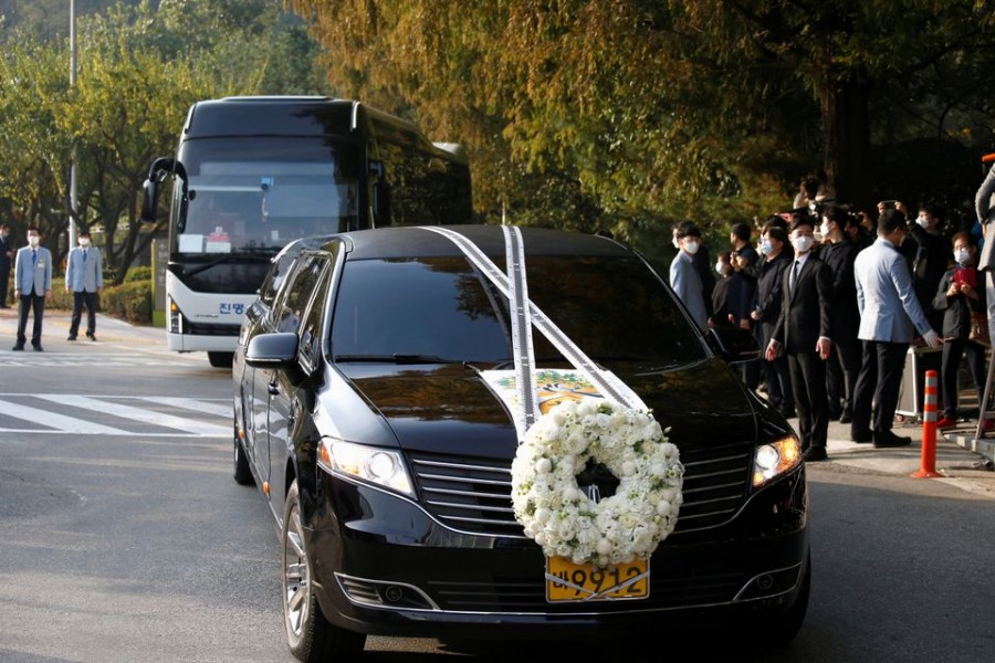 Samsung's Lee family to pay more than $10.8b inheritance tax