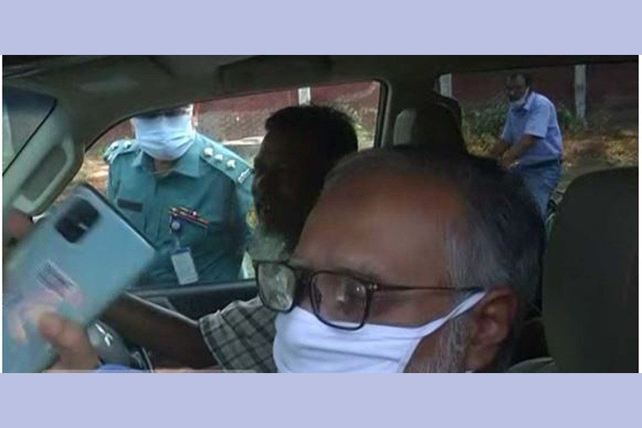 রাবি ভিসির বিদায়ের দিন তার অনিয়ম তদন্তে কমিটি