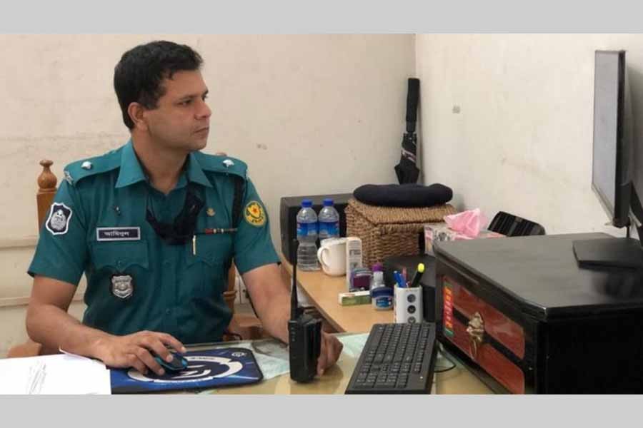 গুলশান থানার একজন পুলিশ কর্মকর্তা আমিনুল ইসলাম | বিবিসি বাংলা