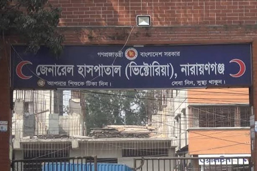 সিদ্ধিরগঞ্জে ‘মদ পানের পর’ পোশাককর্মীর মৃত্যু, তরুণী আটক