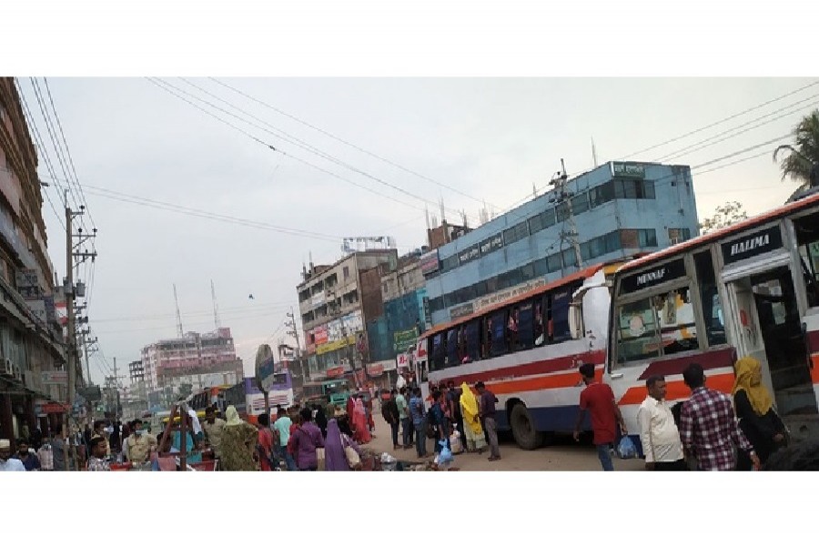 গাজীপুরে দূরপাল্লার ৯৭ বাসের বিরুদ্ধে মামলা