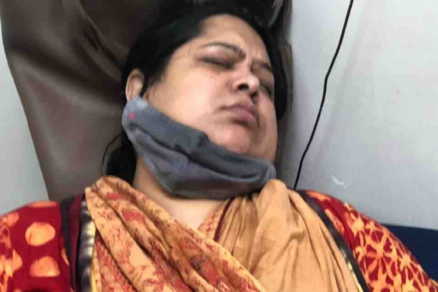 পাল্টা মামলা করতে চান সাংবাদিক রোজিনার স্বামী
