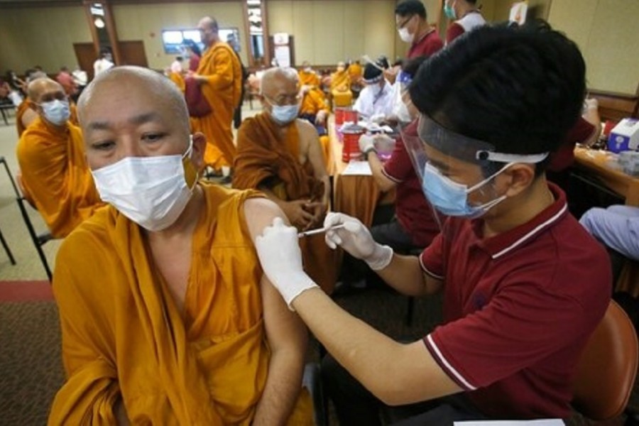 IMF says ending COVID-19 pandemic possible at cost of $50b