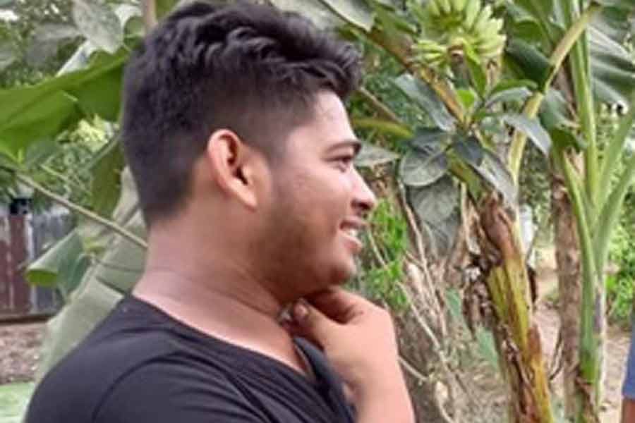 শাহাদাৎ হোসেন সাকিব