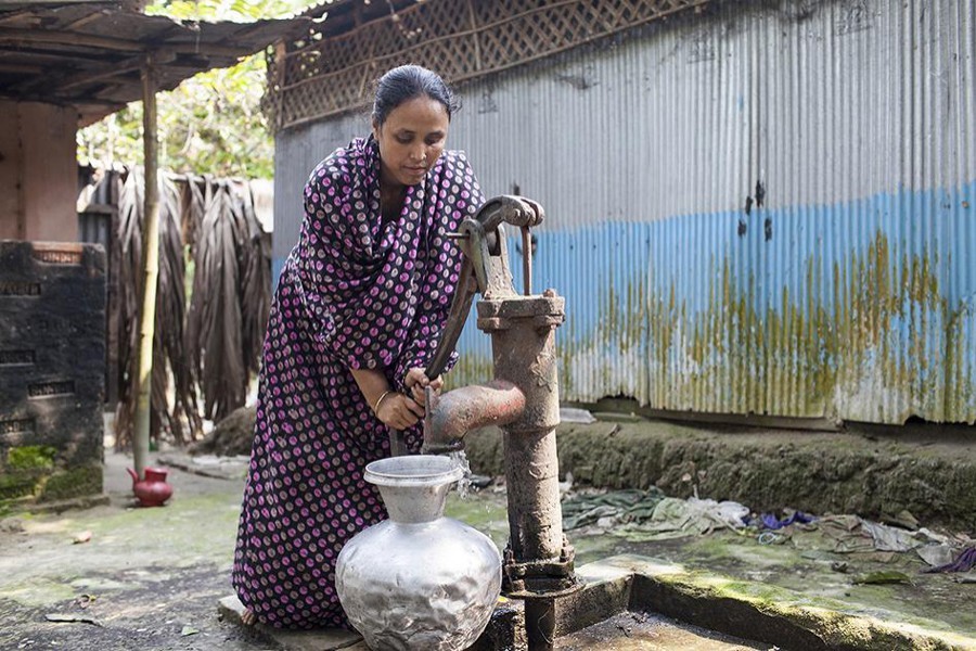 Experts urge to raise budgetary allocation for hygiene to fight Covid