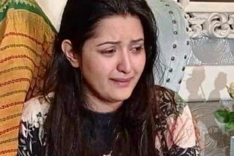 মামলা করেছেন পরীমনি, আসামি ৬ জন