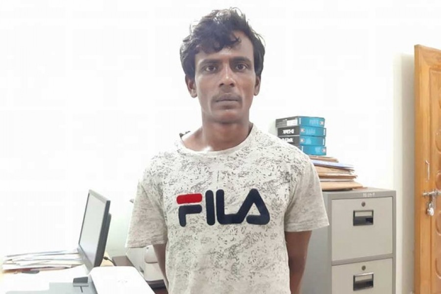 কমিউনিটি সেন্টার ‘ভেবে’ গ্রিল কেটে পিবিআই অফিসে চুরি